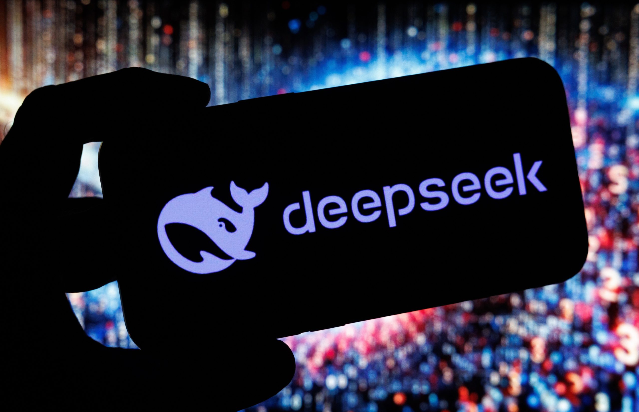 Китайские компании интегрируют DeepSeek в все больше и больше отраслей промышленности