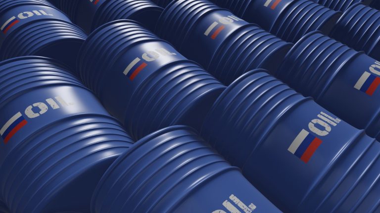 Новые санкции США в отношении российской нефти напугали китайские импортеры