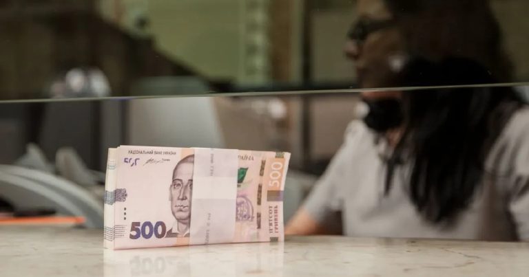 Совет поддержал внедрение упрощенной банковской лицензии: по этим стандартам UKRPOSHTA может создать «почтабанк»