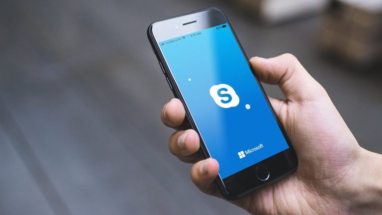 Skype, на последних сотнях метров. После создания истории, предшественник WhatsApp, FaceTime или Viber навсегда погашает лампочка