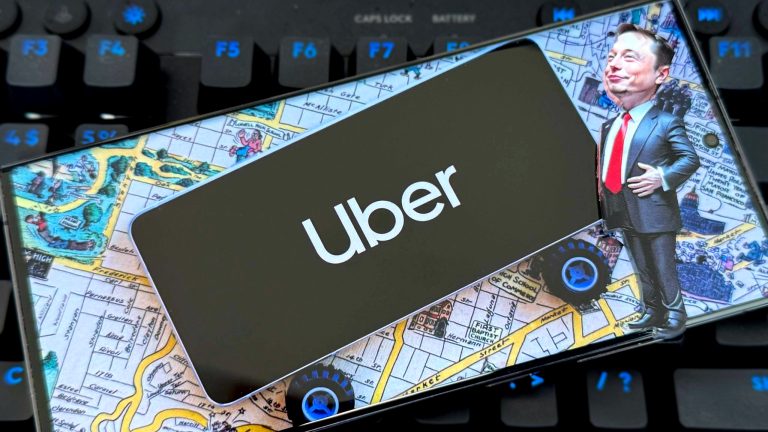 Uber запускает гонки водителя и бросает вызов Tesla прямо в "Court" Элон Маск