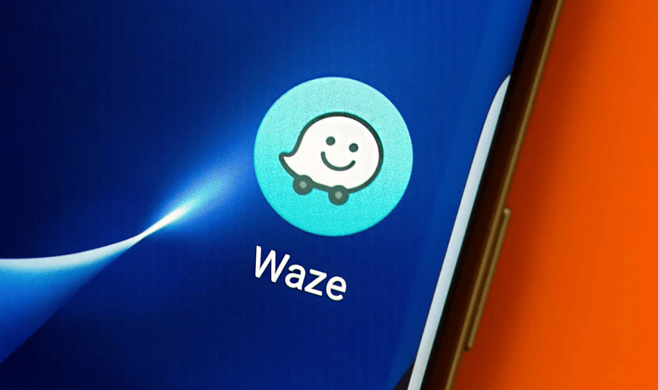 Приложение для iPhone Waze остается без Google Assistant