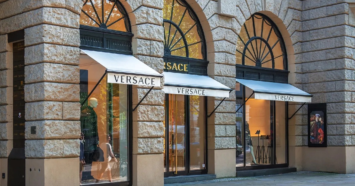 Donatella Versace уходит от поста креативного директора Versace