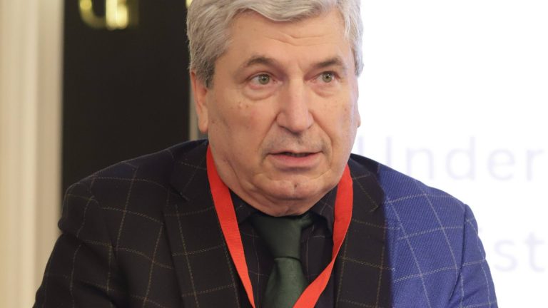 Эксперт по энергетике: Борисова, Пивски и BSP не дают реакторам Belene Reactors при назначении Москвы