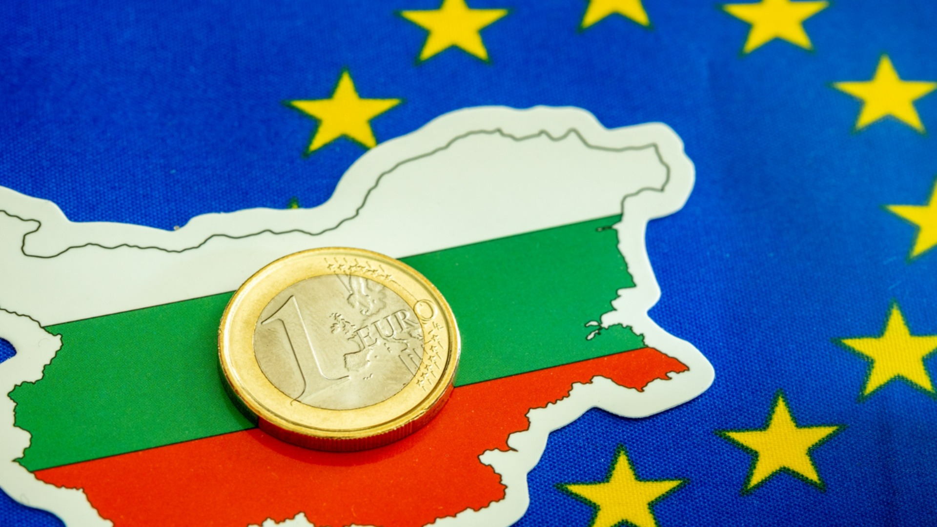 Европейская комиссия объявила, когда отчет о конвергенции на евро будет готов