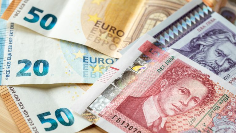 Большое преимущество Болгарии для евро: Герб указал на него через свой член