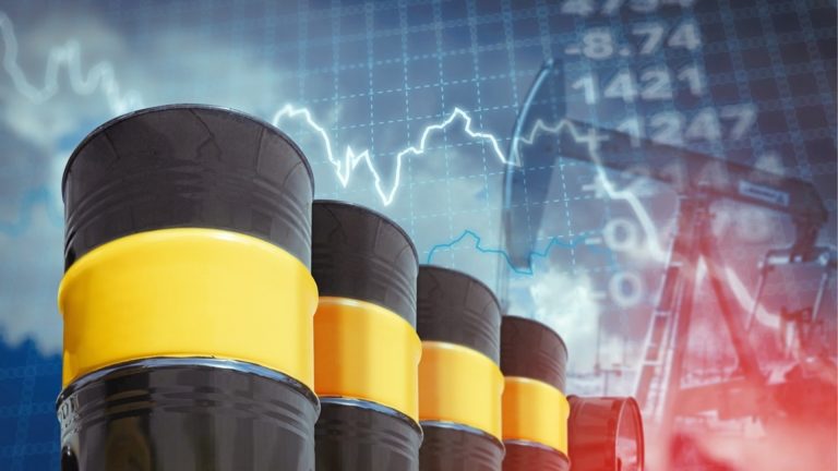 На цену нефти повлияло решение ОПЕК+ и таможенные обязанности Трампа