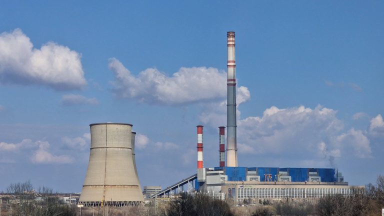 Второй по величине угольный завод в нашей стране останавливается - без сокращений, но и без видения на будущее