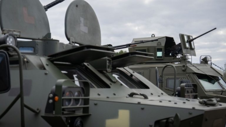 Греко-французское партнерство будет искать ноу-хау для бронированной машины