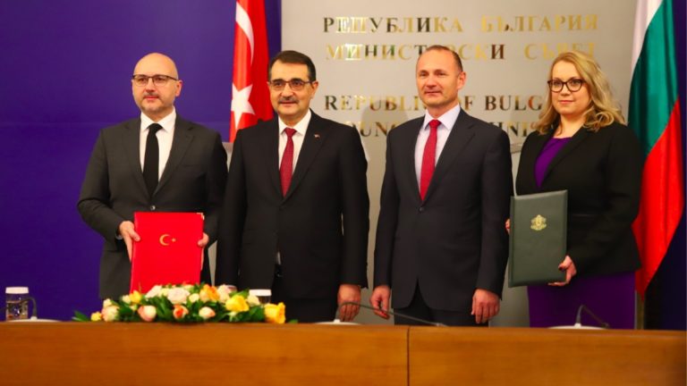 Контракт на боташ: мы платим по 1 миллион в день за то, что не можем использовать