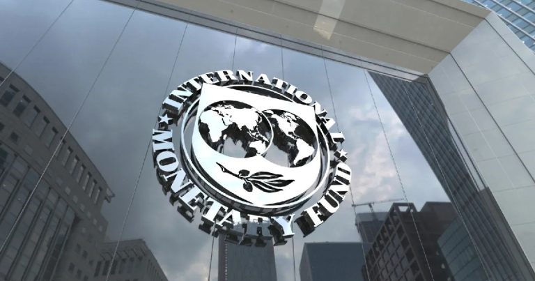 Украина получила восьмой транш МВФ за 400 миллионов долларов в рамках программы расширенной финансирования