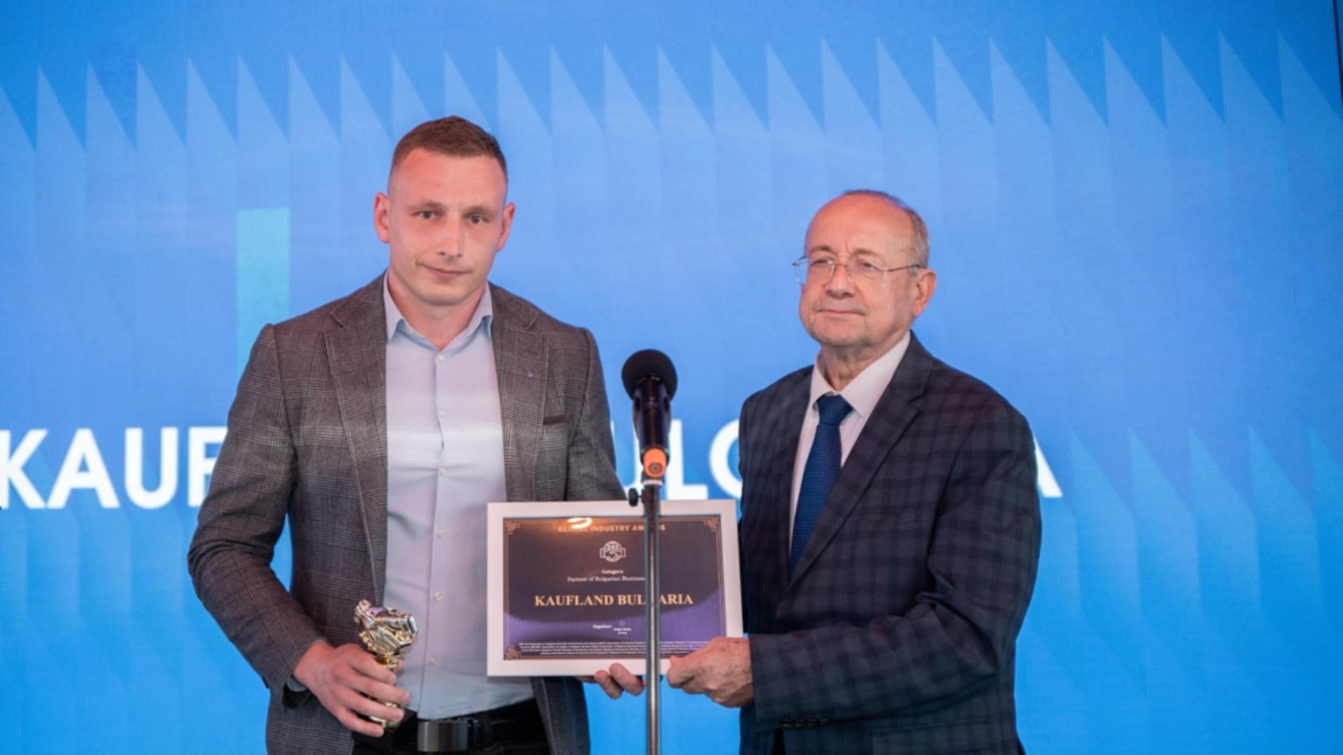 Кауфленд получил награду «болгарский деловой партнер» от Global Industry Awards 2025