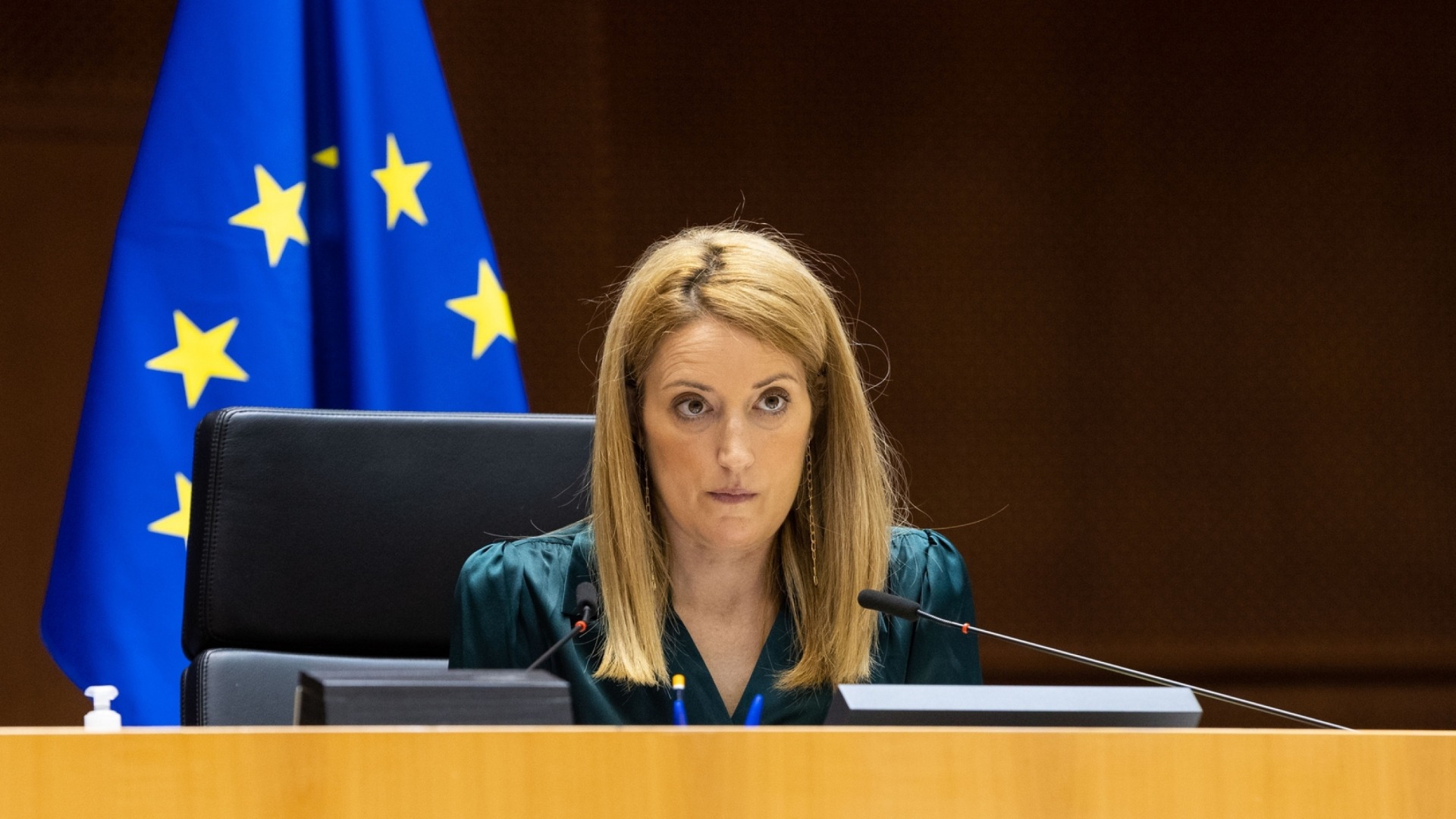 «Евро - это стабильность и прогресс»: Роберта Метсола с обращением к болгарам