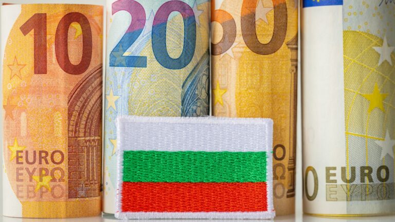 Производители объяснили, что цены могут повысить после введения евро