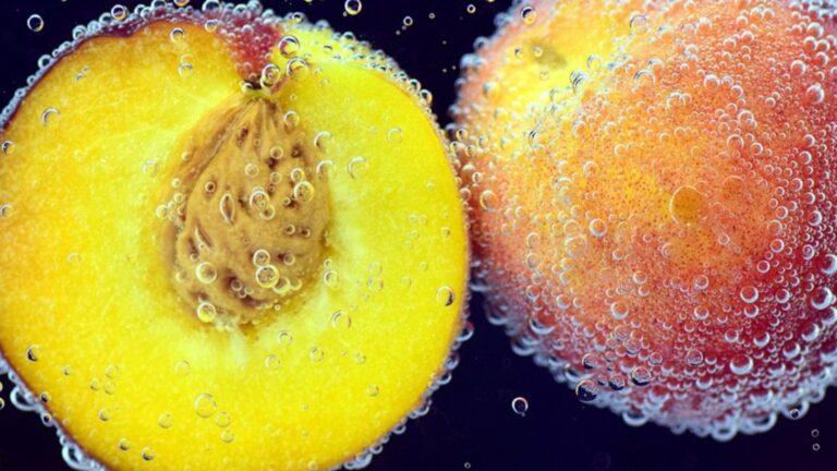 Как получить подходящее время для распыления персика?