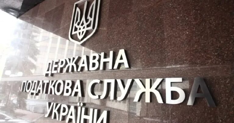 Государственные возмещаемые налогоплательщики 55,5 млрд. Абс.