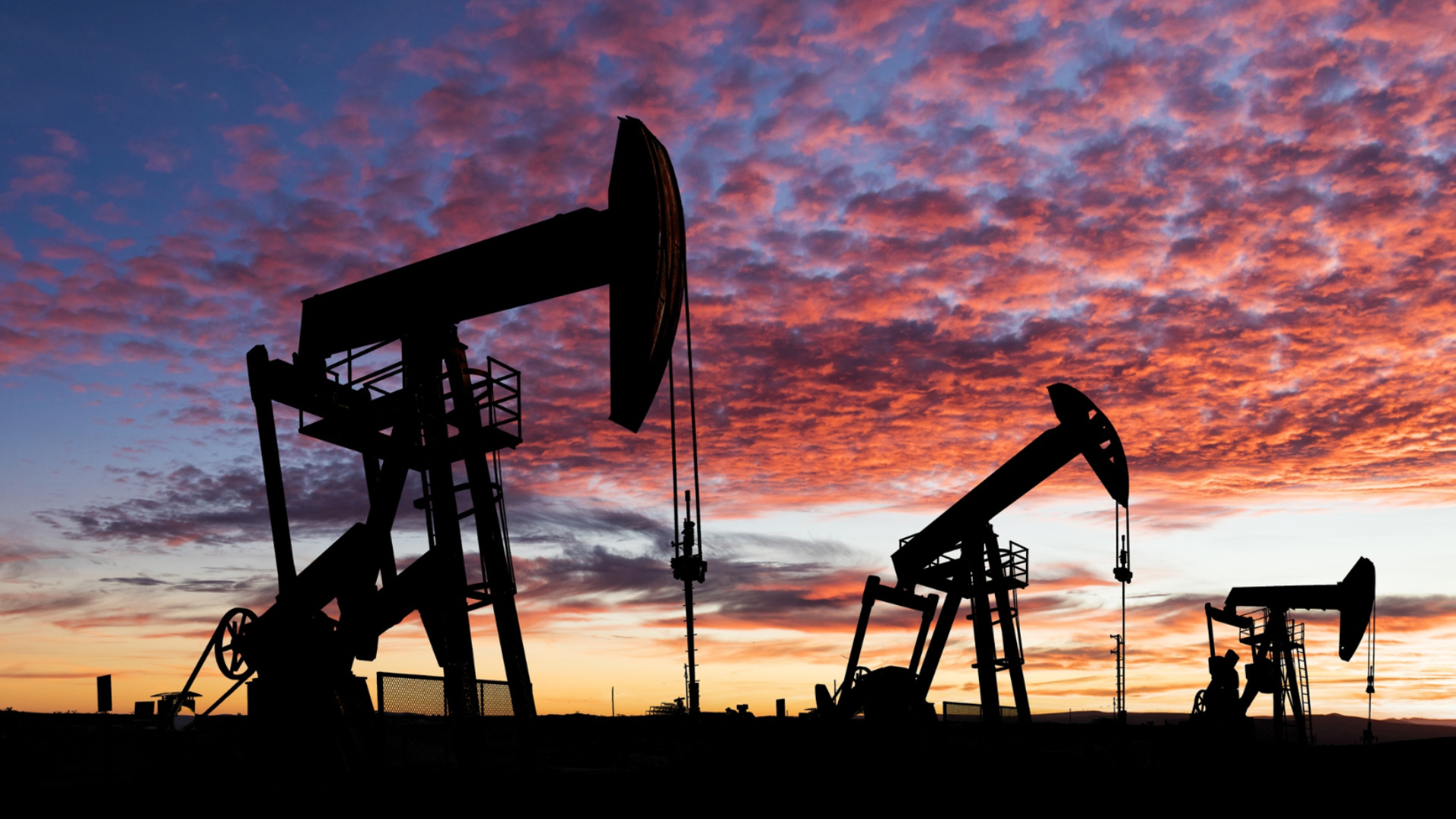 Беспрецедентный на протяжении более 5 лет: цена на нефтяные сюрпризы многих, кто не является экспертами