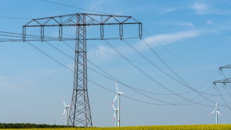 Большая греческая энергетическая компания усиливает позиции в регионе через Болгарию