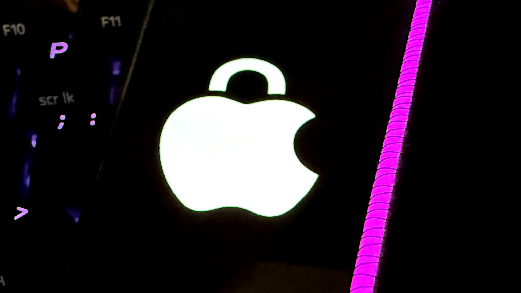 Apple объявляет о значительном прогрессе в борьбе с цифровым мошенничеством, защиты разработчиков и пользователей
