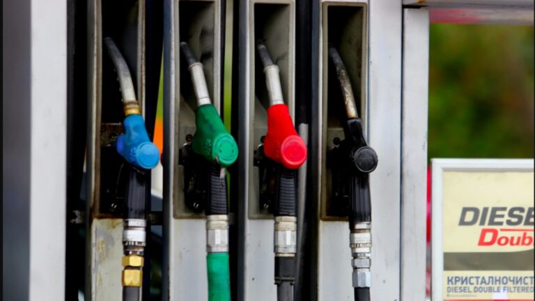 Цены на топливо при смене LEV с евро: эксперт объяснил, будут ли изменения