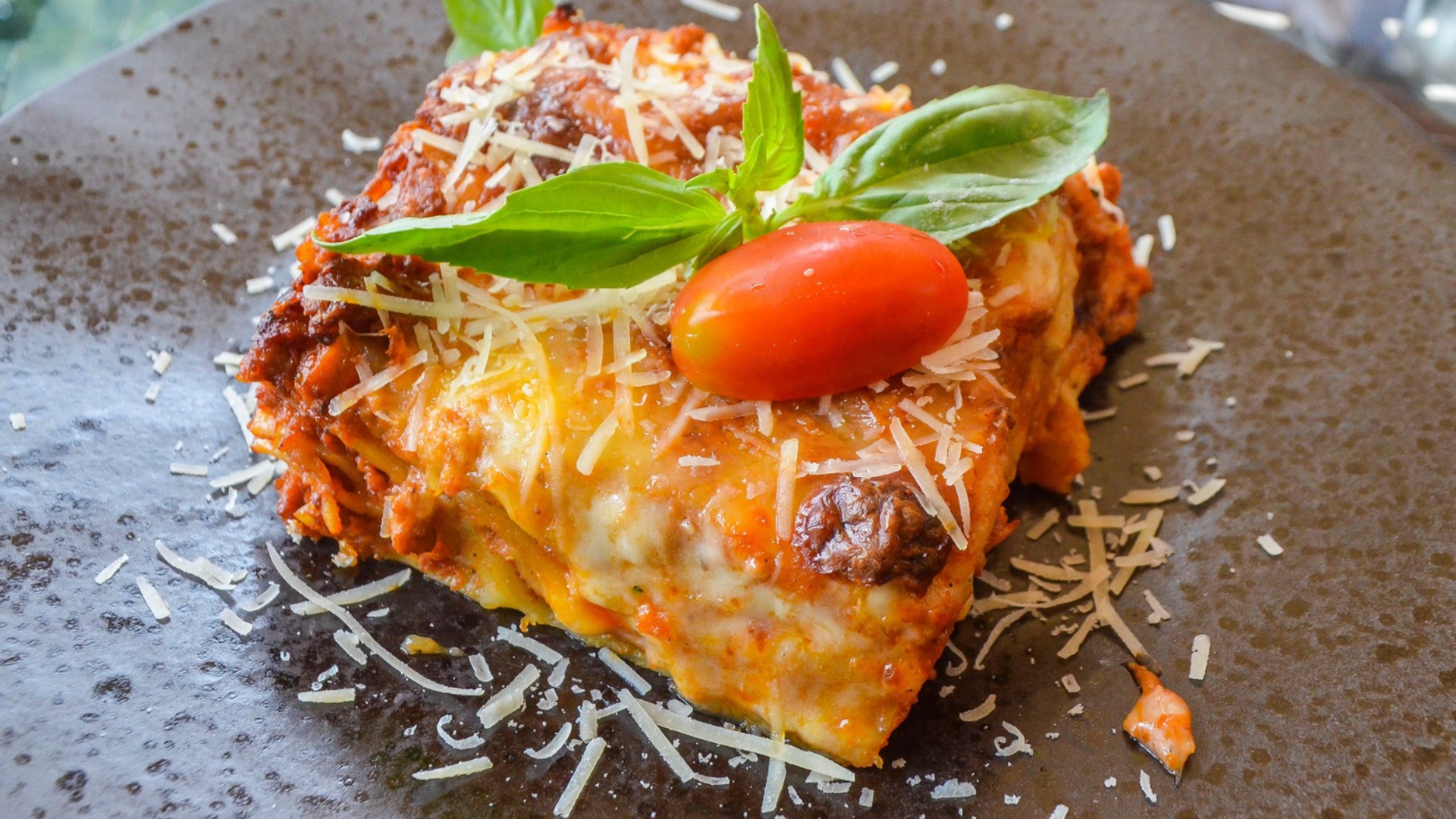 Домашняя лазанья, но по -новому - легкая, разные и очень вкусные