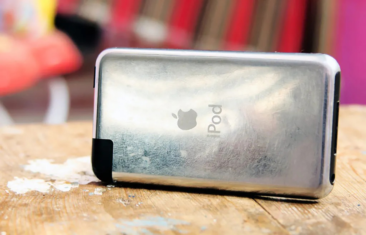 Он купил iPod у старости и обнаружил настоящее сокровище. Секреты бывшего инженера Apple о прототипах, которые никогда не были запущены