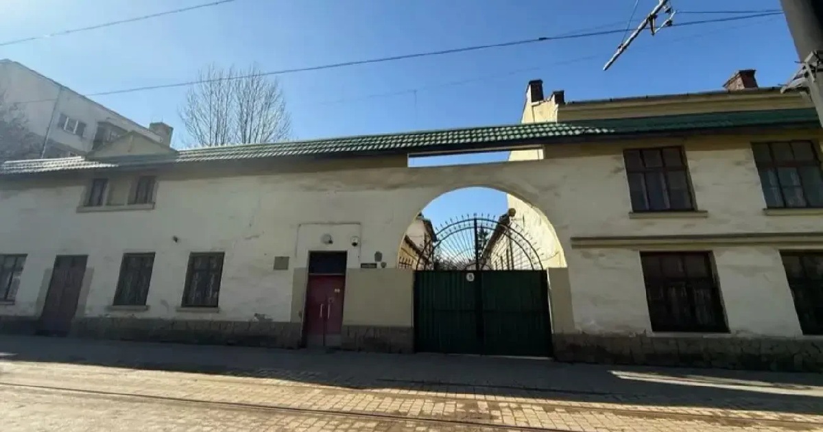 Бюро дизайна Topaz в LVIV продало оператора Meest Post