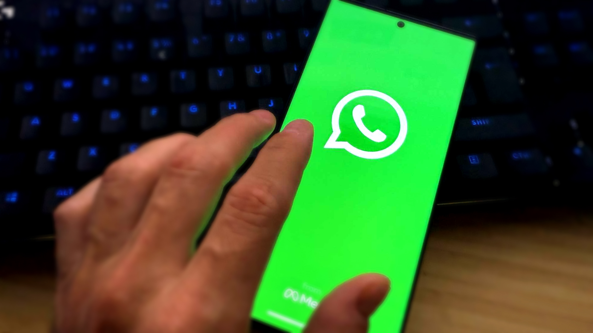 Сообщения WhatsApp, которые могут оставить вас без работы