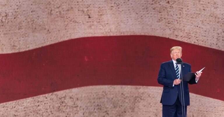 «Тариф - самое прекрасное слово в словаре»: как долг Трампа повлияла на мировую торговлю