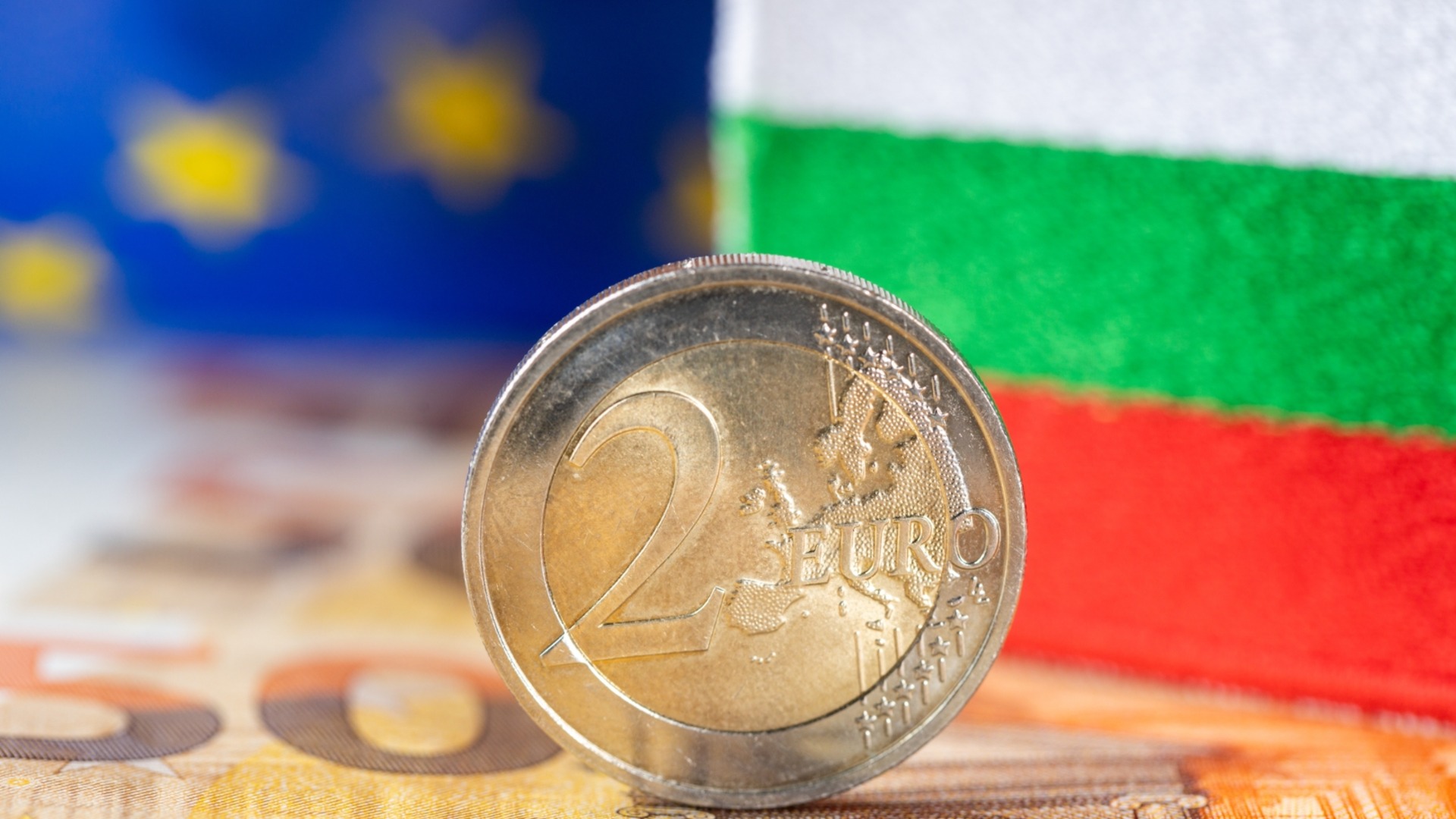 Еврогруппа подтвердила обменный курс Lev-Europe при въезде Болгарии в зону евро