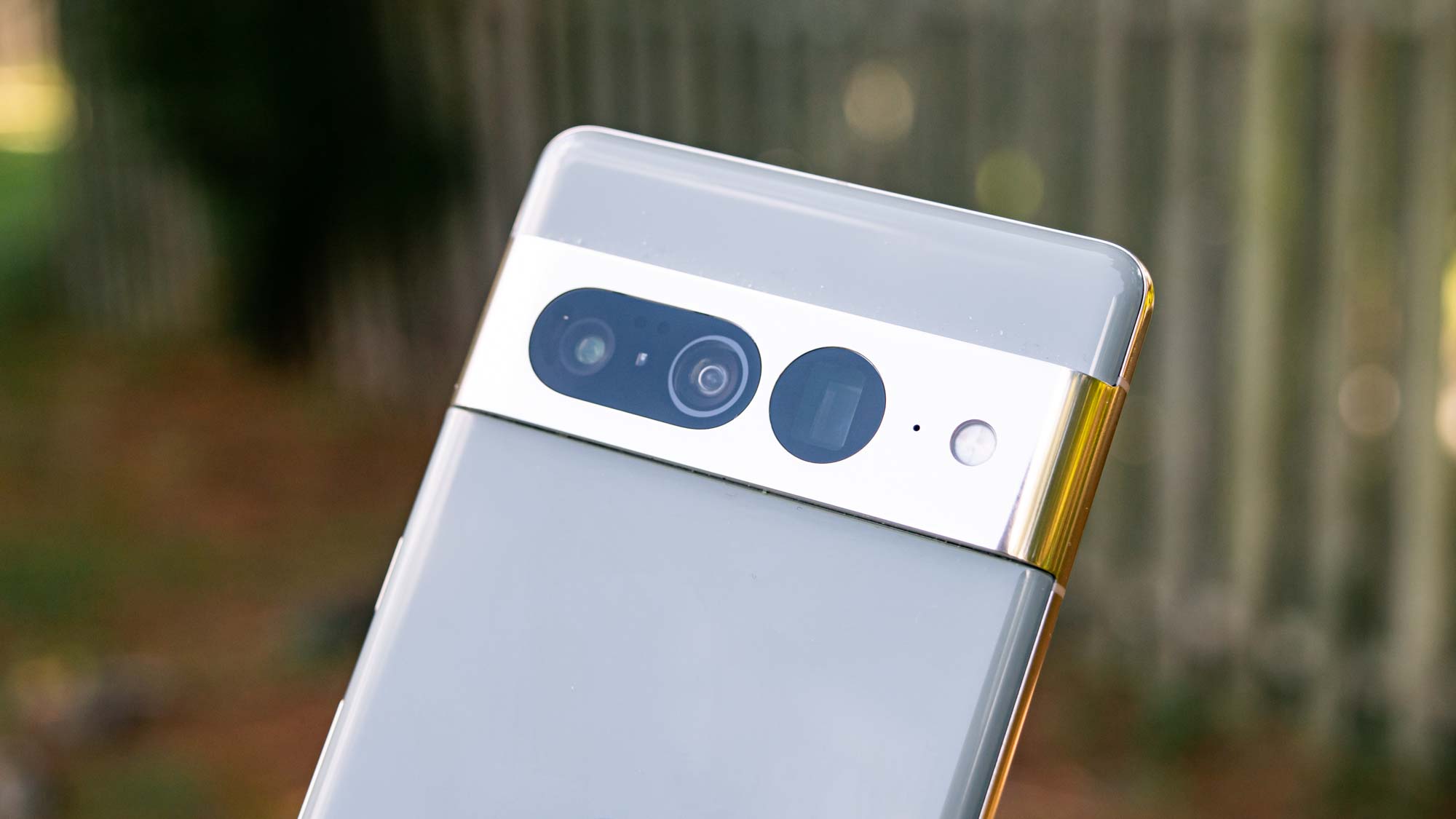Япония заблокировала продажу смартфонов Pixel 7