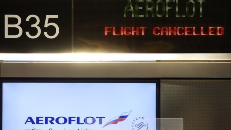 Миллионы долларов всего за один день: сколько Aeroflot проигрывает после атаки хакера? (Видео)