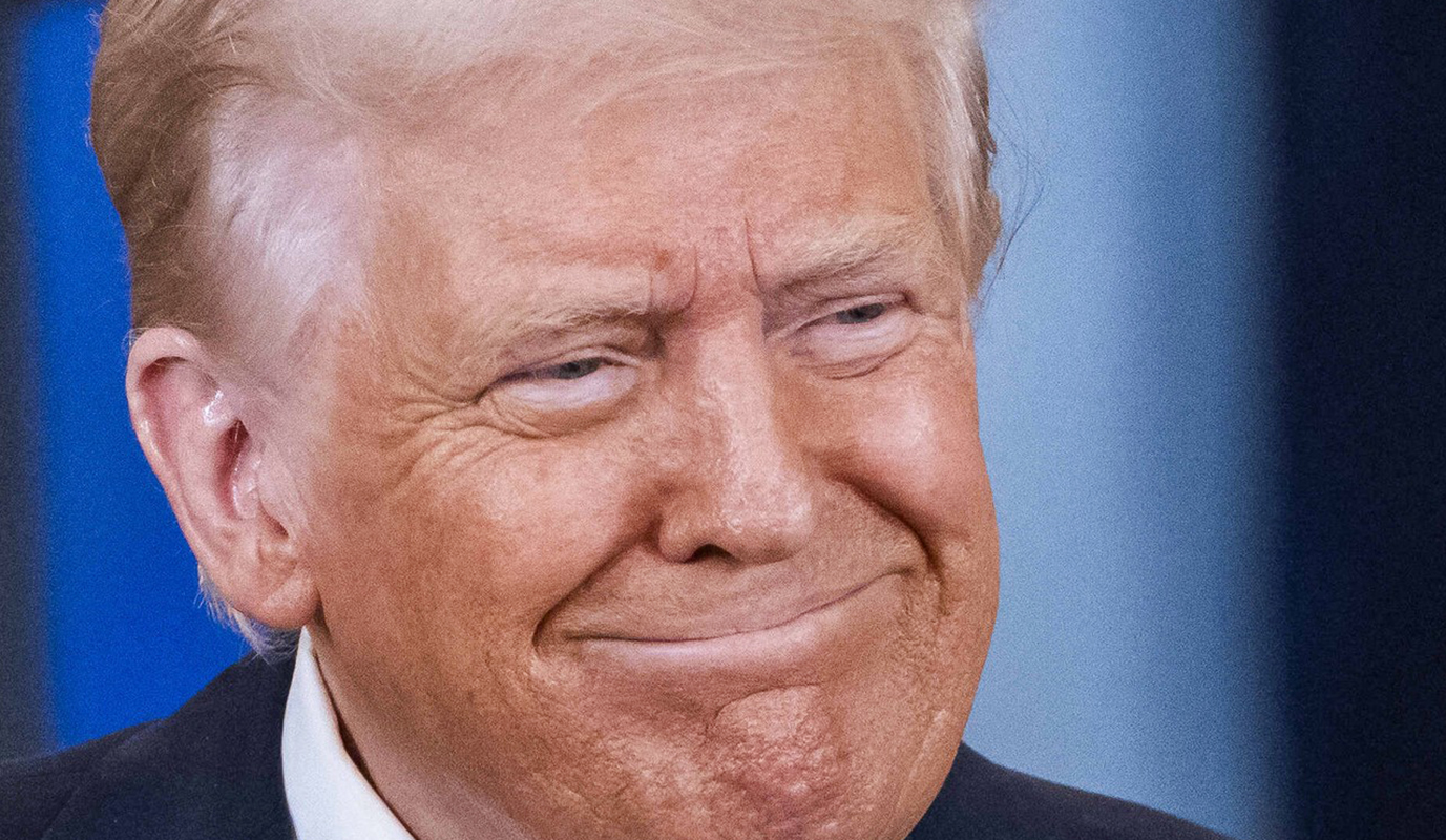 Парфюмы Трампа обещают «победу», но пахнет неудачей и стоит нос. Как пресса воспринимает его через океан