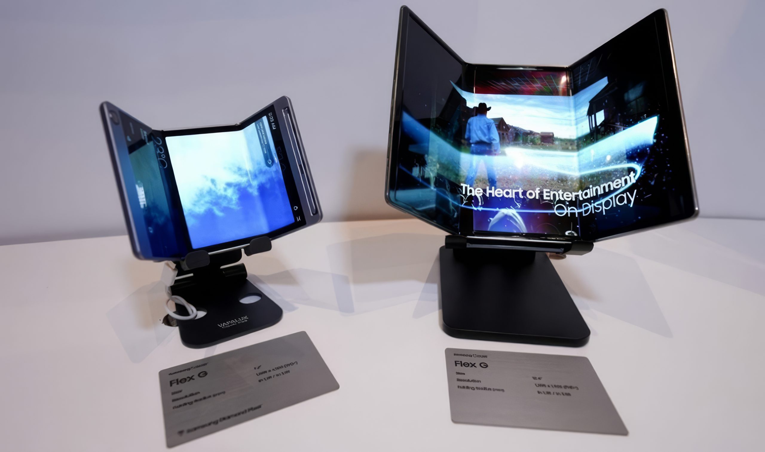 Samsung подтверждает запуск тройного смартфона в этом году