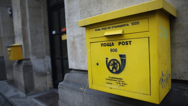 Стало ясно, почему правительство дало «заднюю часть» государственным магазинам