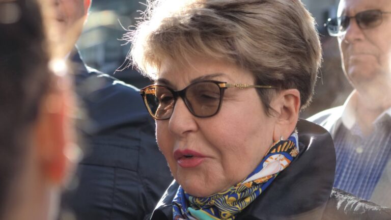 Митрофанова: из -за давления - Лукуил рассматривает возможность продажи все в Болгарии