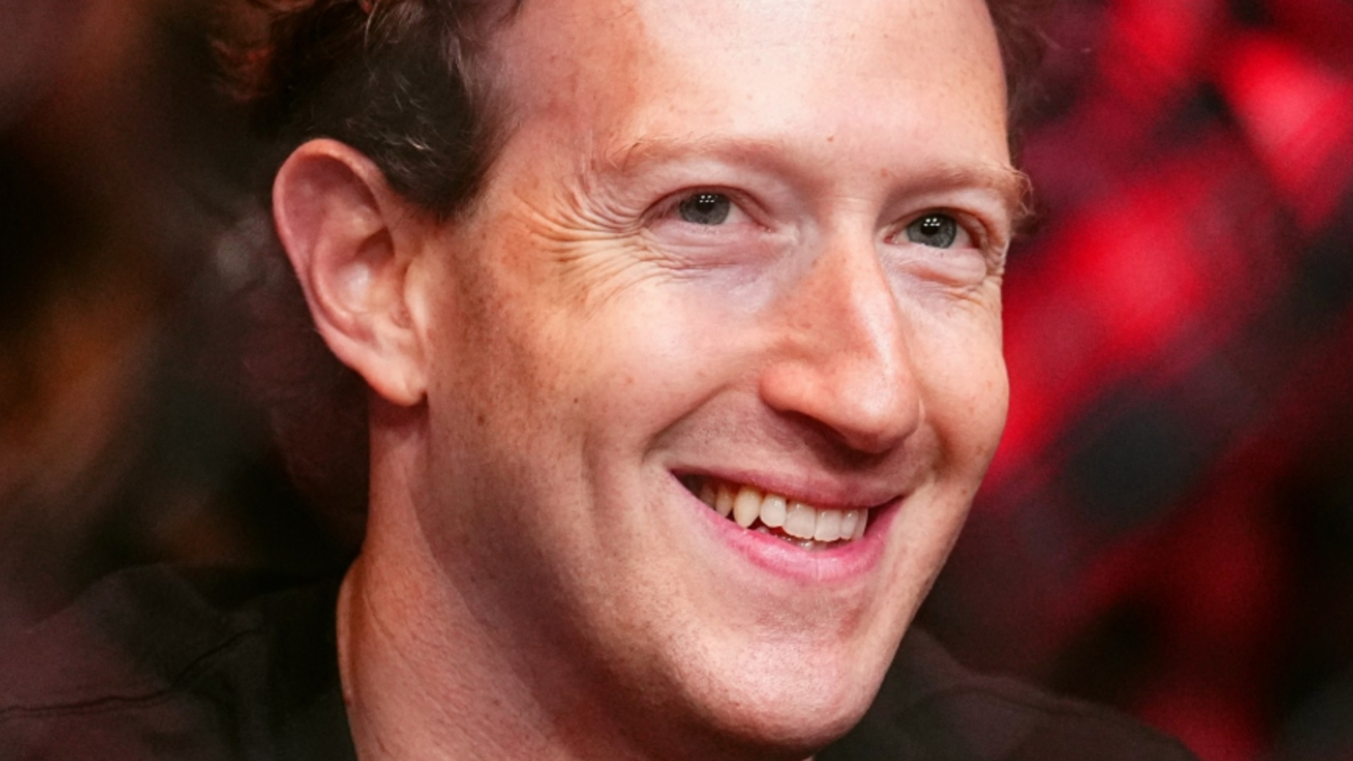 Meta подписала шестилетний контракт с Google за 10 миллиардов долларов