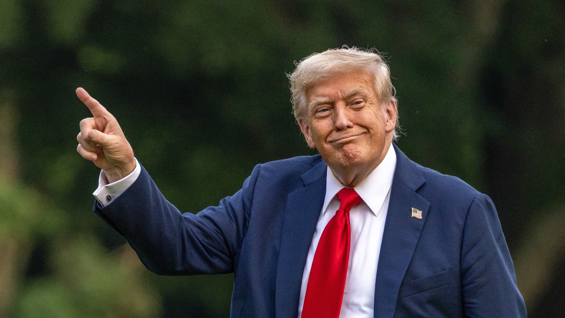Трамп отложил на 90 дней более высокие обязанности в импорте китайских товаров