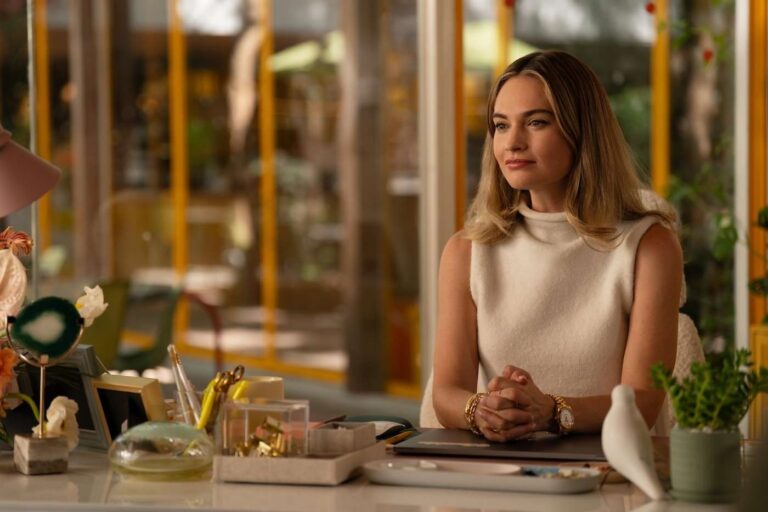 История приложения Bumble, экранированная: сбил