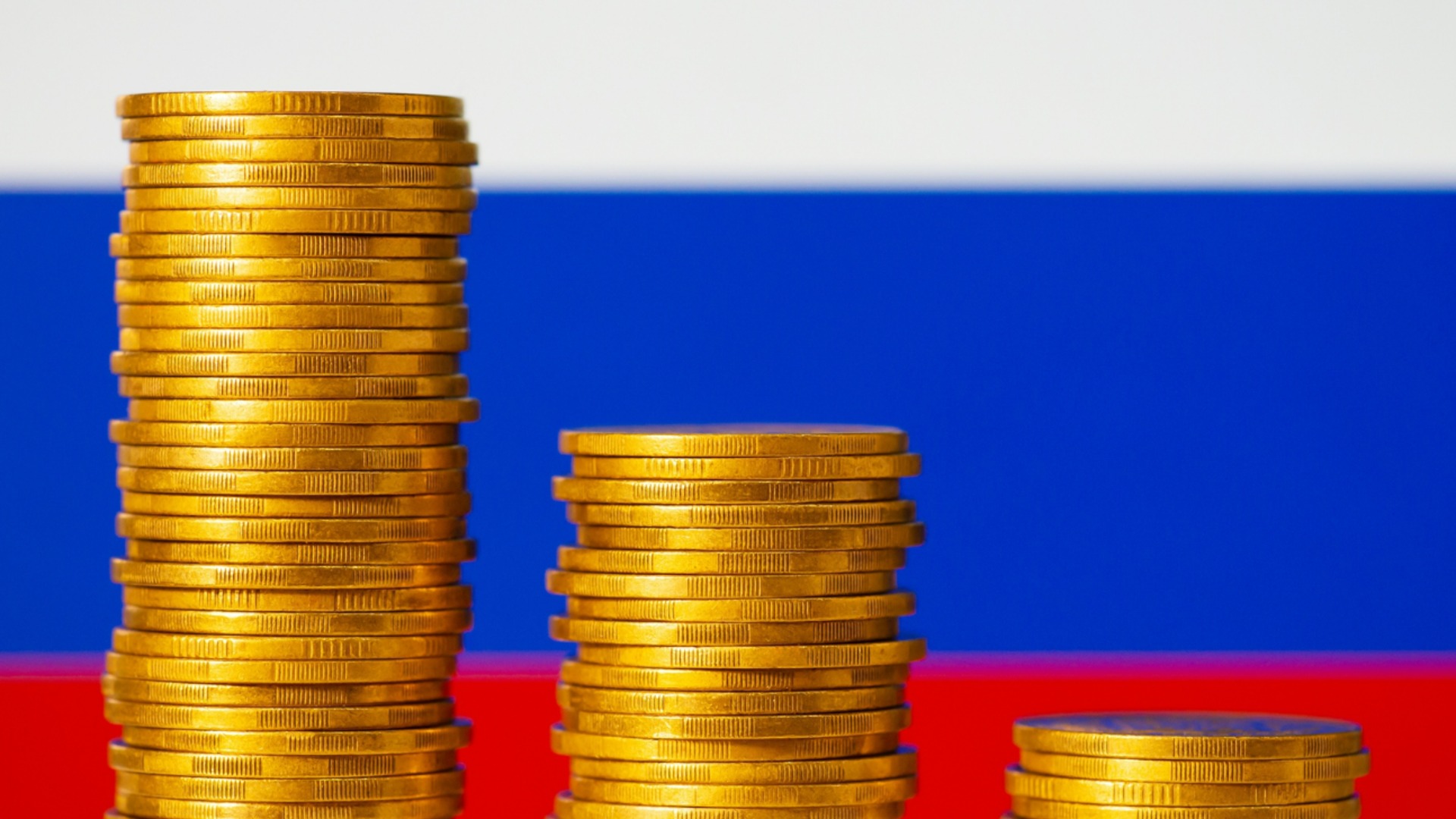 Россия серьезно снизила прогноз его экономического роста