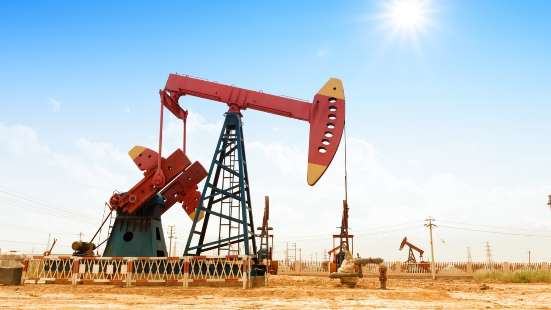 Цена на нефть: беспрецедентные 8 недель после движения Трампа и Путина на Украину