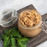 Эта греческая чесночная паста - что -то действительно особенное - вы должны попробовать