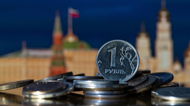 Из -за растущего дефицита: Россия рассматривает возможность увеличения НДС в следующем году