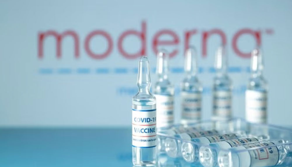 Обновленная вакцина COVID-19 от Moderna получила одобрение в Канаде