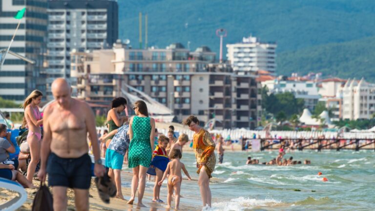 Соленый море: Болгария является второй в ЕС в оценке праздников