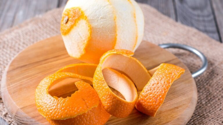 Оранжевая кожура: как использовать его против вредителей в саду и цветами