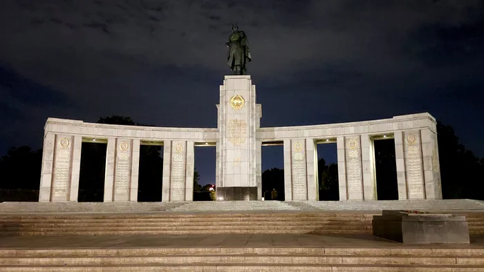 Берлин