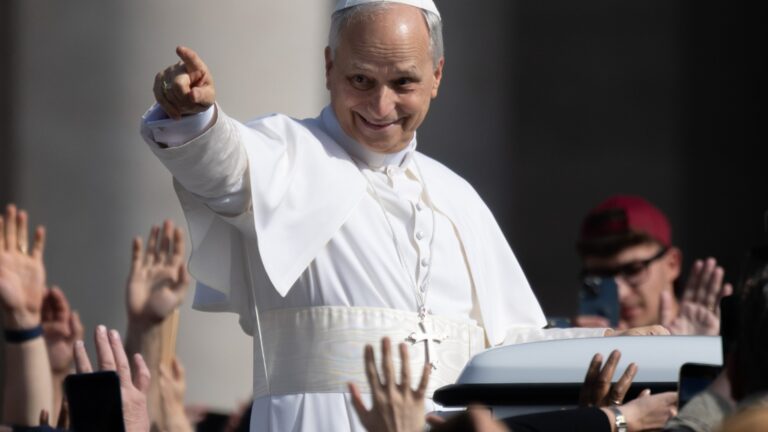 Папа Лео XIV ввел новые правила для инвестиций Ватикана