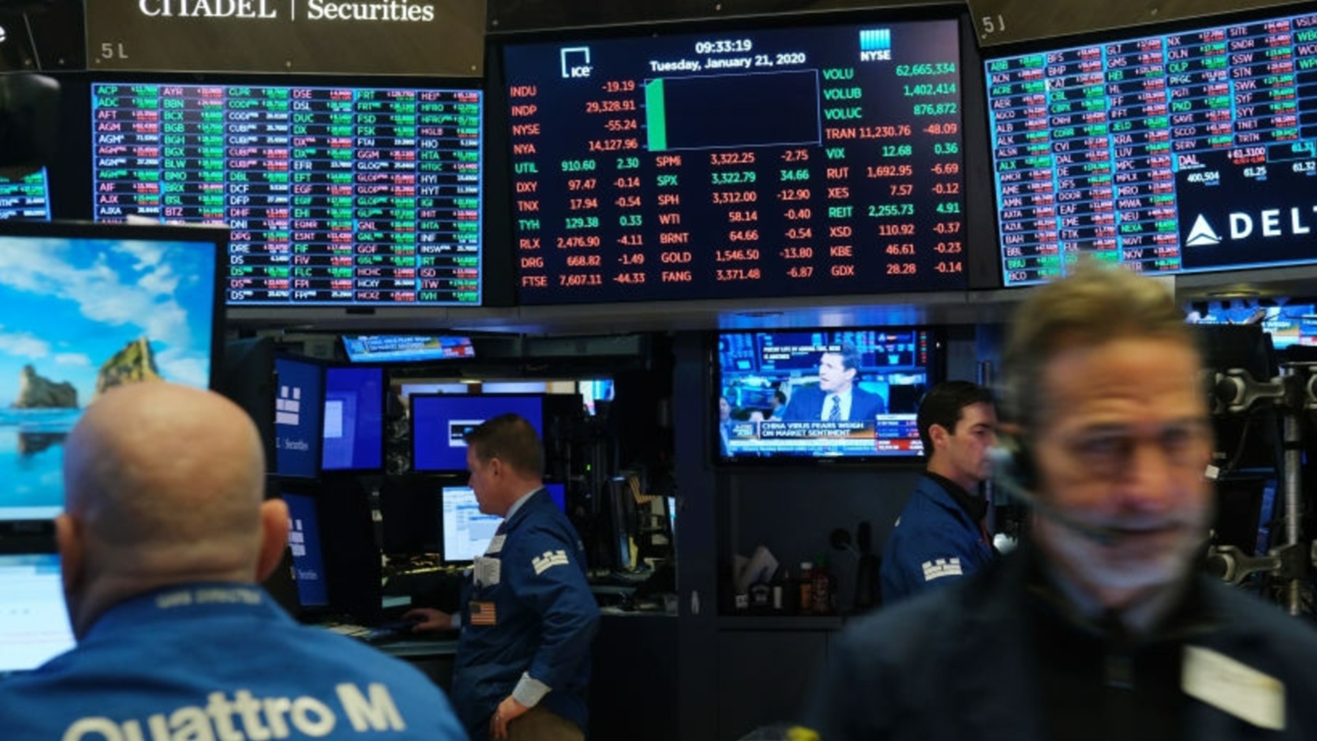 Уолл-стрит побила рекорды, третья компания сейчас стоит более 4 триллионов долларов