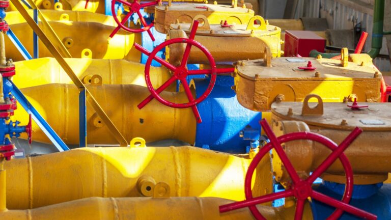 Цена на природный газ в Европе продолжает расти